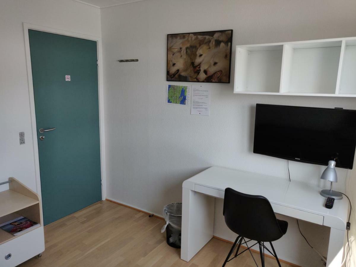 Vandrehuset 2 Og 3 Nuuk Exteriör bild